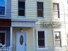 Home for Pre-foreclosure Williamsbridge, Bronx