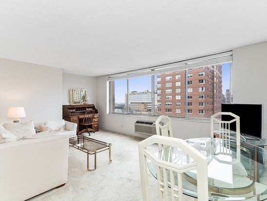 Condo for Sale Upper East Side, Manhattan