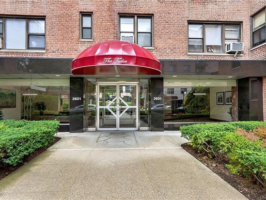 Condo for Sale Riverdale, Bronx