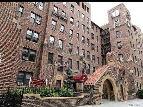 Condo for Sale Jackson Heights, Queens