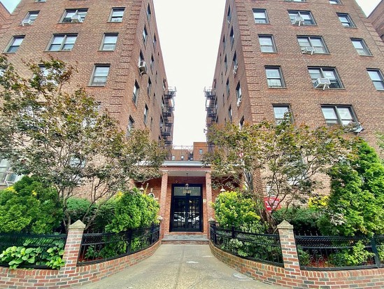 Condo for Sale Jackson Heights, Queens