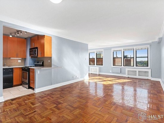 Condo for Sale Jackson Heights, Queens