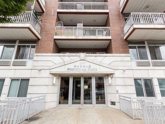 Condo for Sale North Corona, Queens