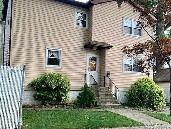 Single-family for Sale Westerleigh, Staten Island