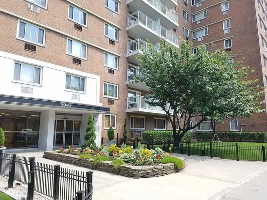 Condo for Sale Woodside, Queens