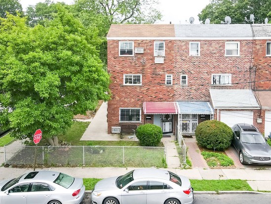 Multi-family for Contingent Edenwald, Bronx