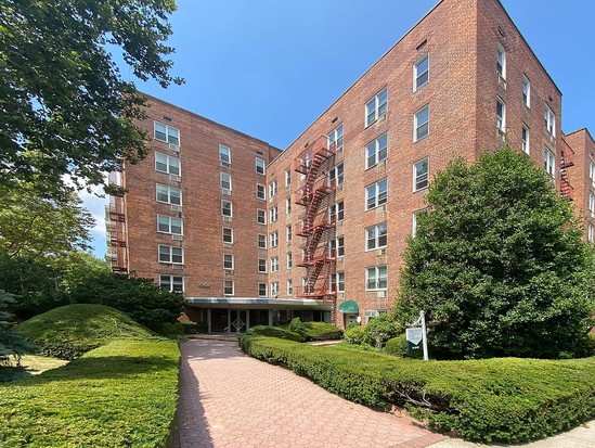 Condo for Sale Riverdale, Bronx