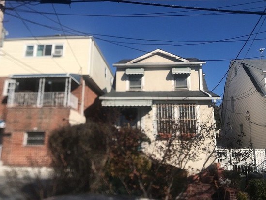 Single-family for Pre-foreclosure / auction Edenwald, Bronx