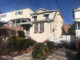 Home for Pre-foreclosure / auction Edenwald, Bronx