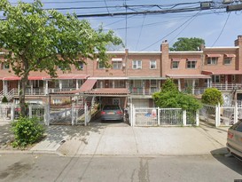 Home for Pre-foreclosure / auction Edenwald, Bronx