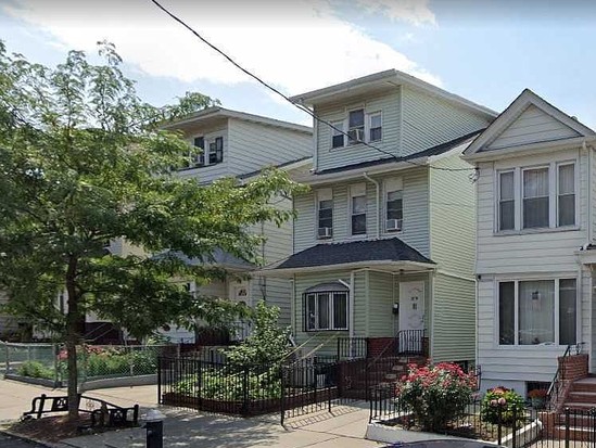 Multi-family for Sale Woodside, Queens