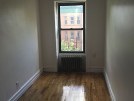 Home for Pre-foreclosure Bedford Stuyvesant, Brooklyn