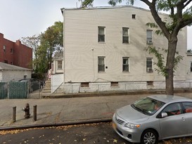 Home for Pre-foreclosure Elmhurst, Queens