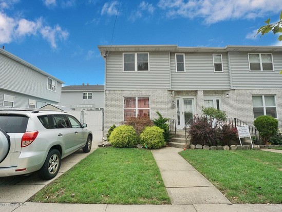 Single-family for Sale Great Kills, Staten Island