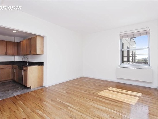 Condo for Sale Sunnyside, Queens