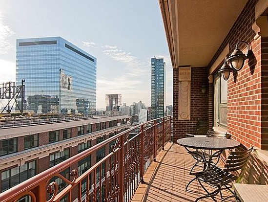 Condo for Sale Long Island City, Queens