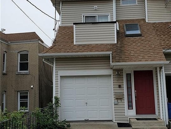 Townhouse for Sale Tompkinsville, Staten Island