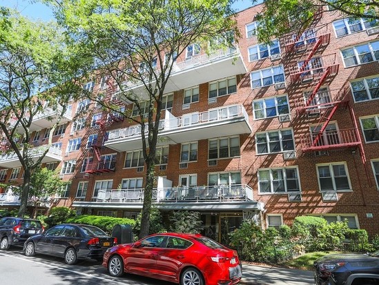 Condo for Sale Dimtas Park, Brooklyn