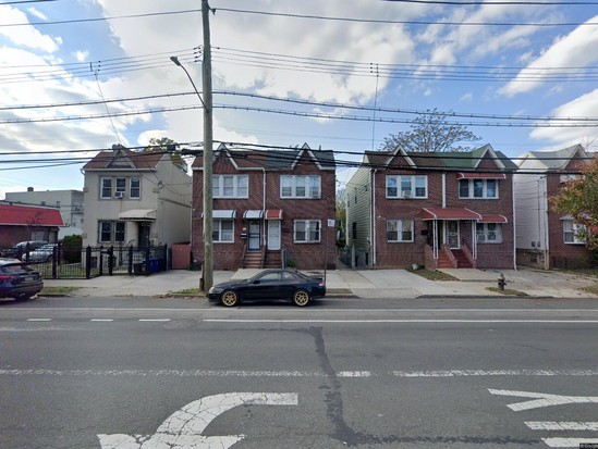 Single-family for Pre-foreclosure Wakefield, Bronx