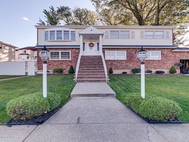 Home for Sale Huguenot, Staten Island