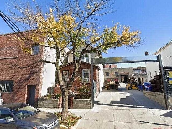 Multi-family for Sale Flushing, Queens