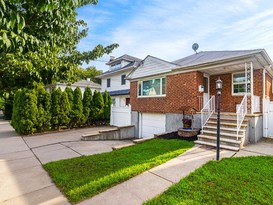 Home for Sale Auburndale, Queens