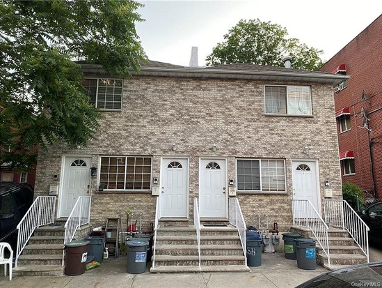 Multi-family for Sale Woodlawn, Bronx