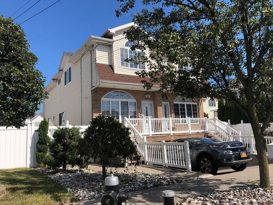 Single-family for Sale Annadale, Staten Island