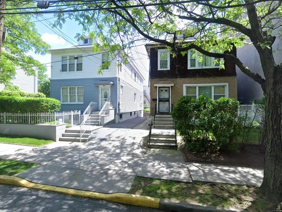 Multi-family for Pre-foreclosure Wakefield, Bronx