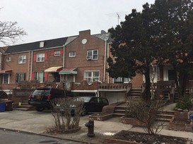 Home for Pre-foreclosure / auction Woodside, Queens