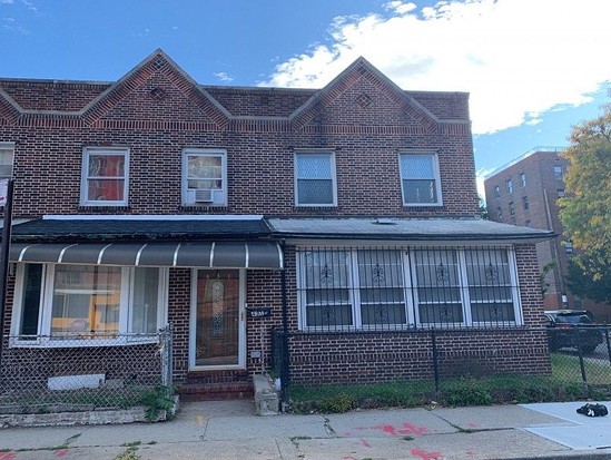 Single-family for Pre-foreclosure / auction Flatbush, Brooklyn