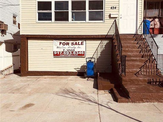 Multi-family for Sale Far Rockaway, Queens