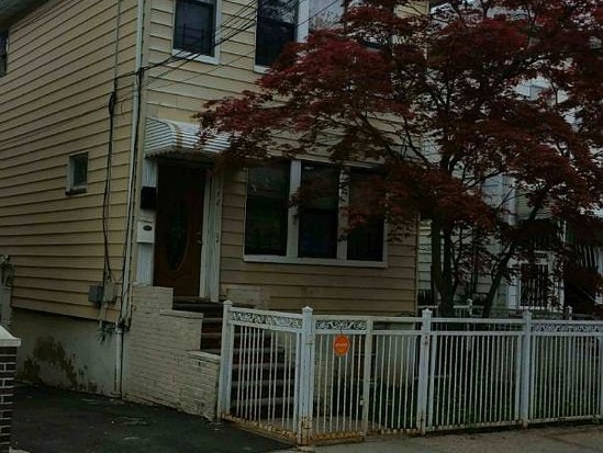 Single-family for Sale Wakefield, Bronx