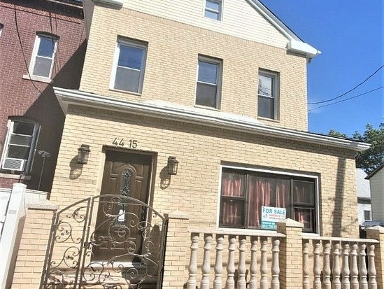 Multi-family for Sale Maspeth, Queens