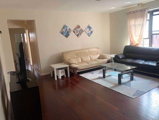 Condo for Sale Elmhurst, Queens