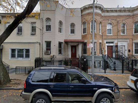 Multi-family for Pre-foreclosure / auction East New York, Brooklyn