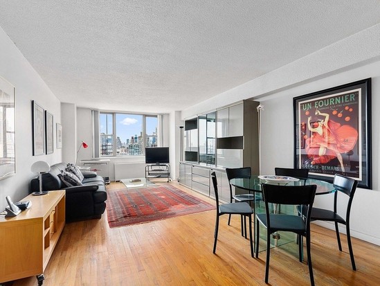 Condo for Sale Upper East Side, Manhattan