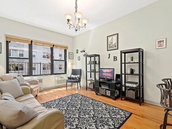 Condo for Sale Upper East Side, Manhattan