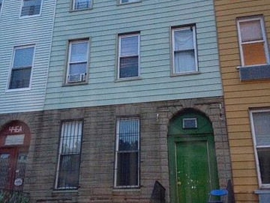 Multi-family for Pre-foreclosure / auction Bedford Stuyvesant, Brooklyn