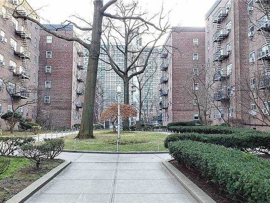 Condo for Sale Flushing, Queens