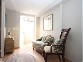 Home for Sale Auburndale, Queens