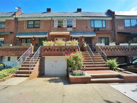 Single-family for Sale Fort Hamilton, Brooklyn