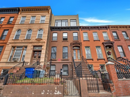 Multi-family for Sale Bedford Stuyvesant, Brooklyn