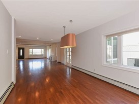 Home for Sale Douglaston, Queens