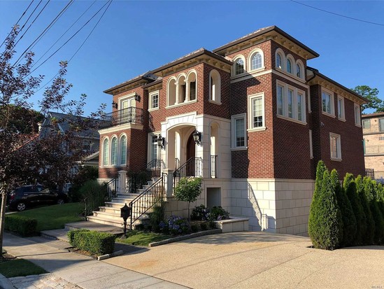 Single-family for New construction Douglaston, Queens