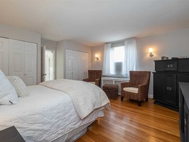 Home for Sale Douglaston, Queens