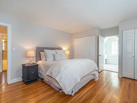 Home for Sale Douglaston, Queens