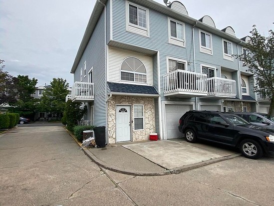 Townhouse for Sale New Springville, Staten Island