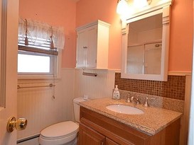 Home for Sale Throggs Neck, Bronx