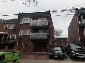 Home for Pre-foreclosure / auction Canarsie, Brooklyn